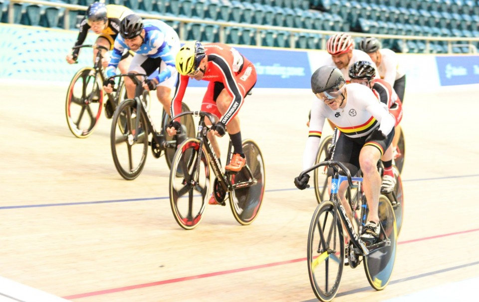 Antony Brown scratch race 2 v3