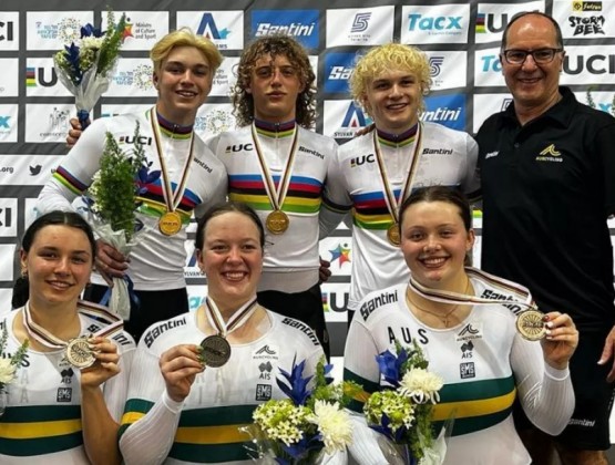 AusJnrTrack Andrews