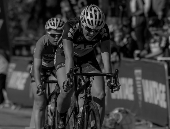 Ally in sprint finish low rede