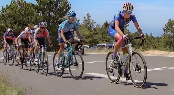 kim cadzow mont ventoux v3